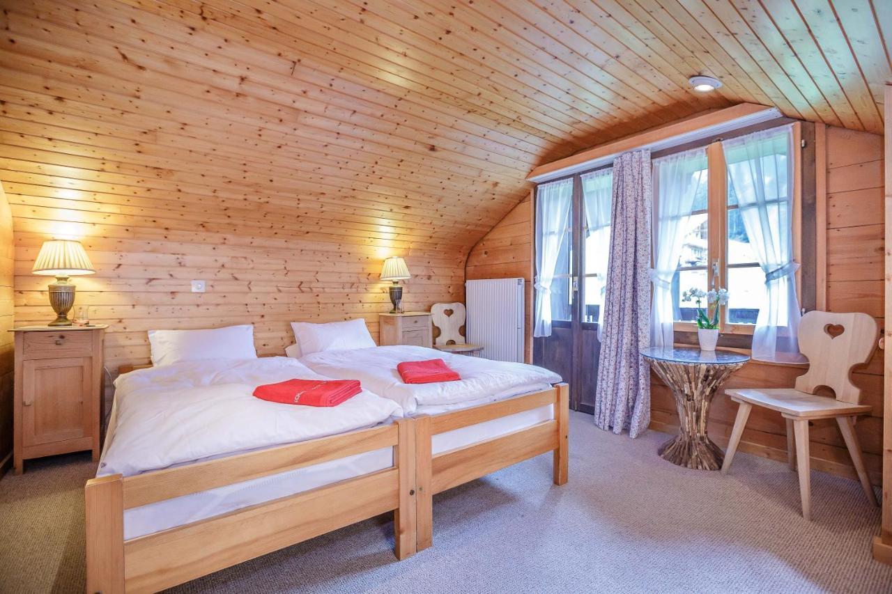 Guest House Du Grand Paradis - On Piste Шампері Екстер'єр фото